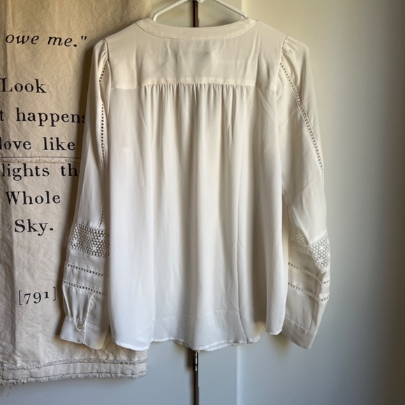 Women’s Loose-fitting Blouse - Picture 5 of 5